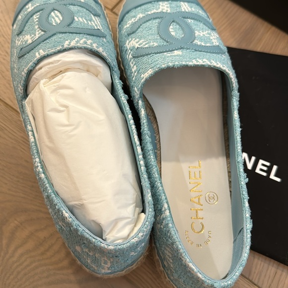 Chanel Tweed Grosgrain CC Print Espadrilles 41 Turquoise White - Picture 5 of 5